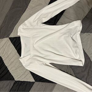 Old navy white shirt with open neck